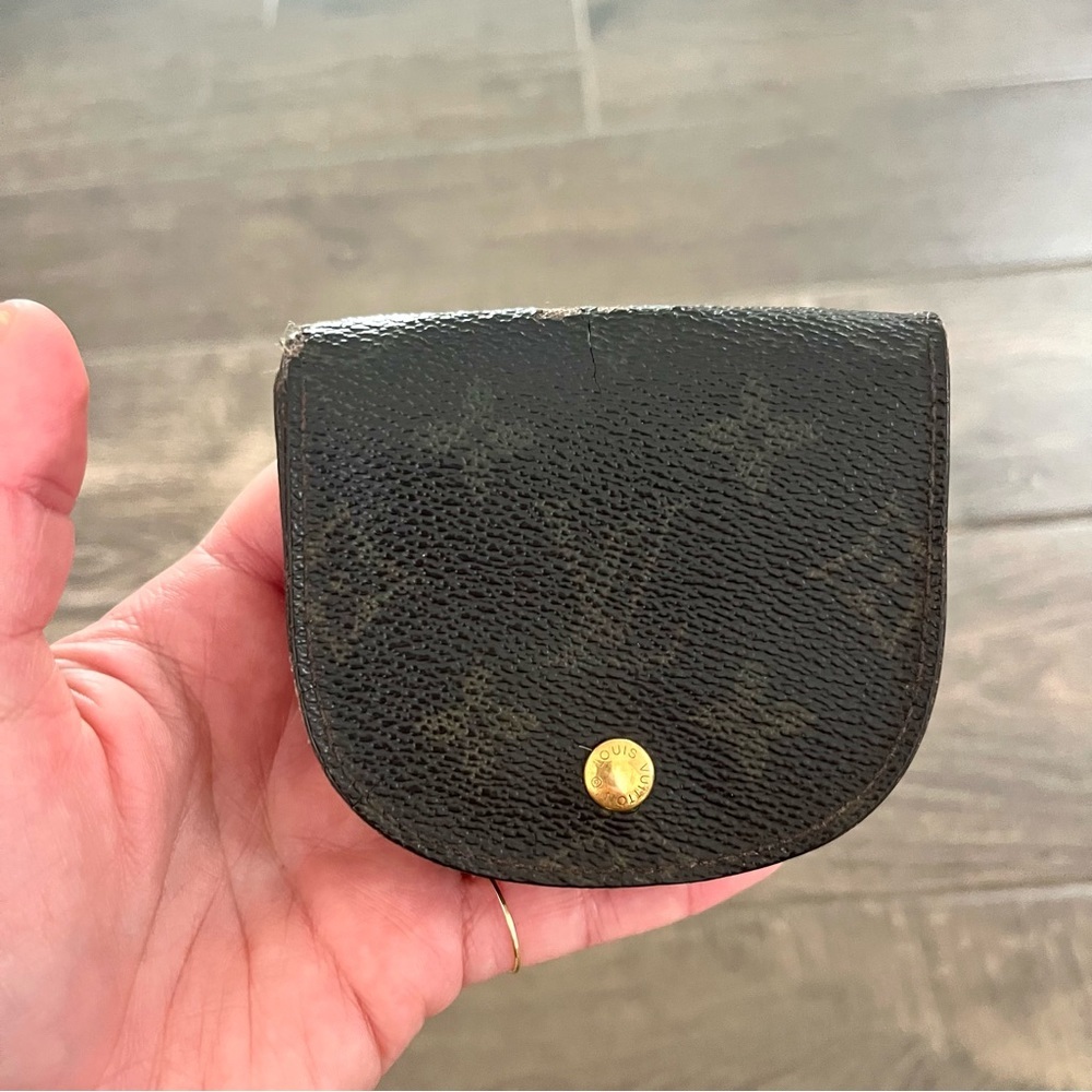 Louis Vuitton / Monogram Porte Monnaie Gousset Coin Purse wallet